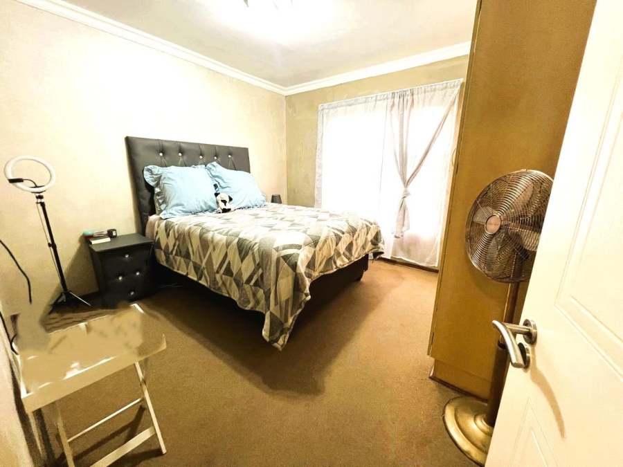 2 Bedroom Property for Sale in Bainsvlei Free State